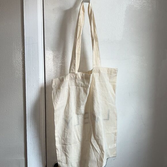 LIVELY Tote Bag  - Picture 3 of 4